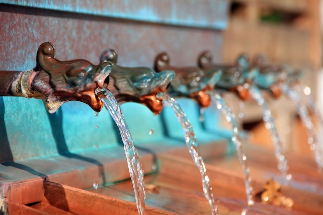 Venice fountain 1