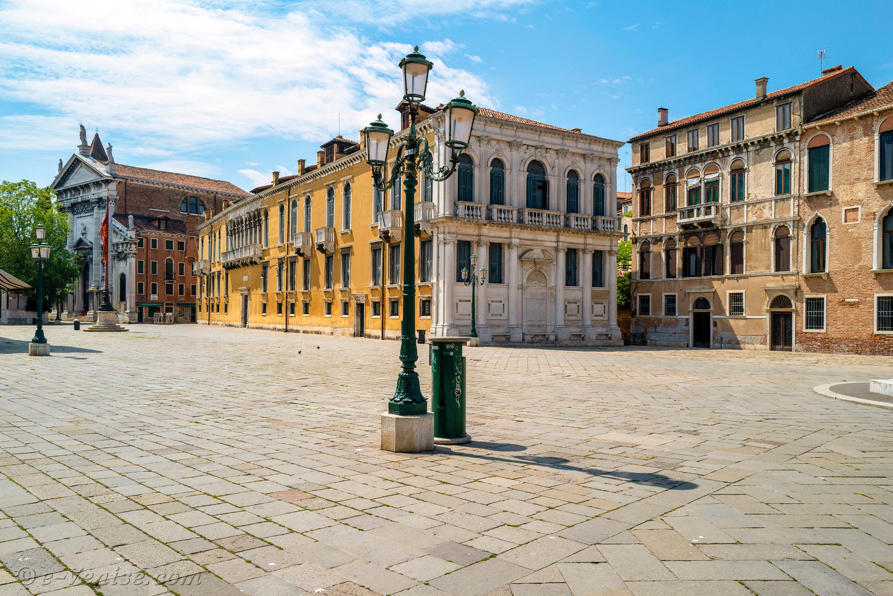 Campo San Stefano 2