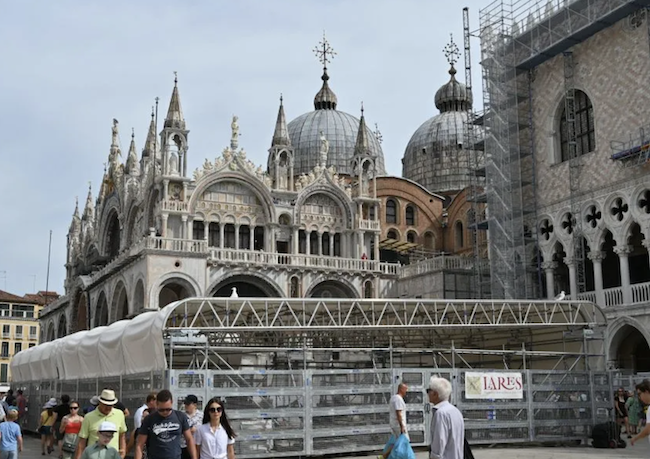 Edificio Venezia 2