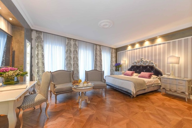 Hotel Savoia & Jolanda 2
